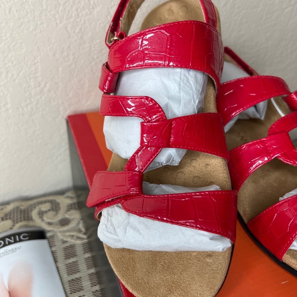 Vionic Red Strappy Comfort Sandals - Picture 2 of 6